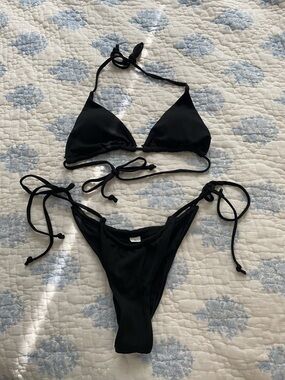 Black Ribbed String Bikini Set